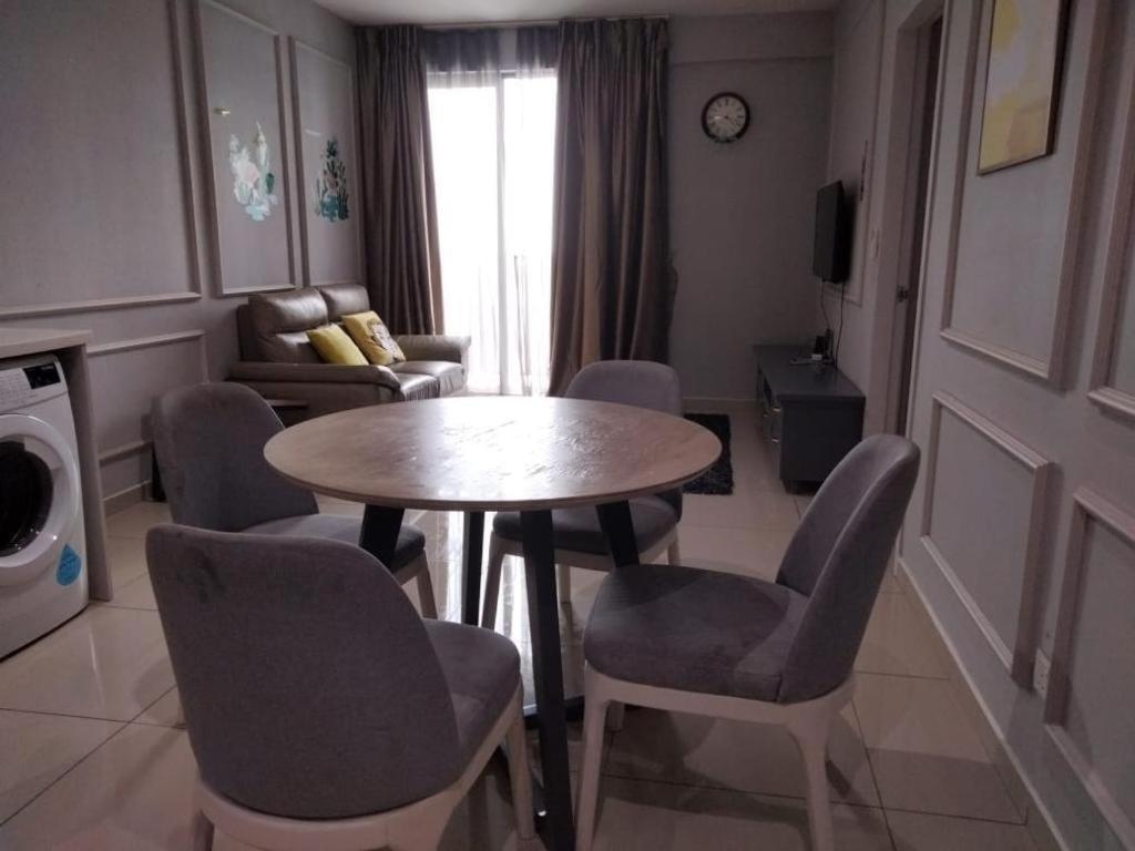Host Assist Homestay By Ha I-City Shah Alam Luaran gambar